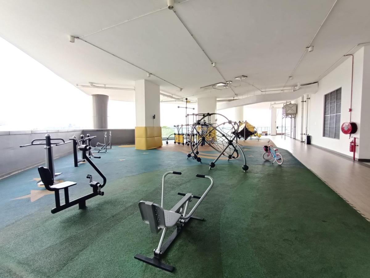 R&F Princess Cove Sweety Homestay 3Beds2Baths Johor Bahru Exteriör bild